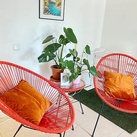 Oasis Royal Апартаменты